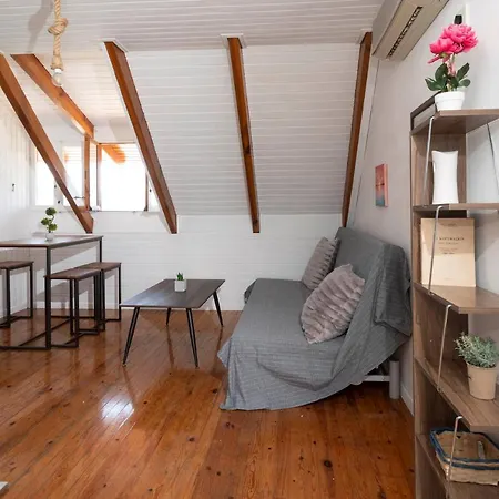 Giorgos House Attic *