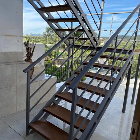 Giorgos House Attic